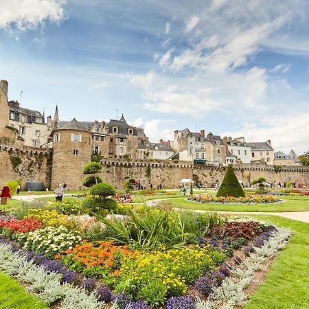 Splendide Appartement De 32M2 Au Centre De Vannes Exteriör bild