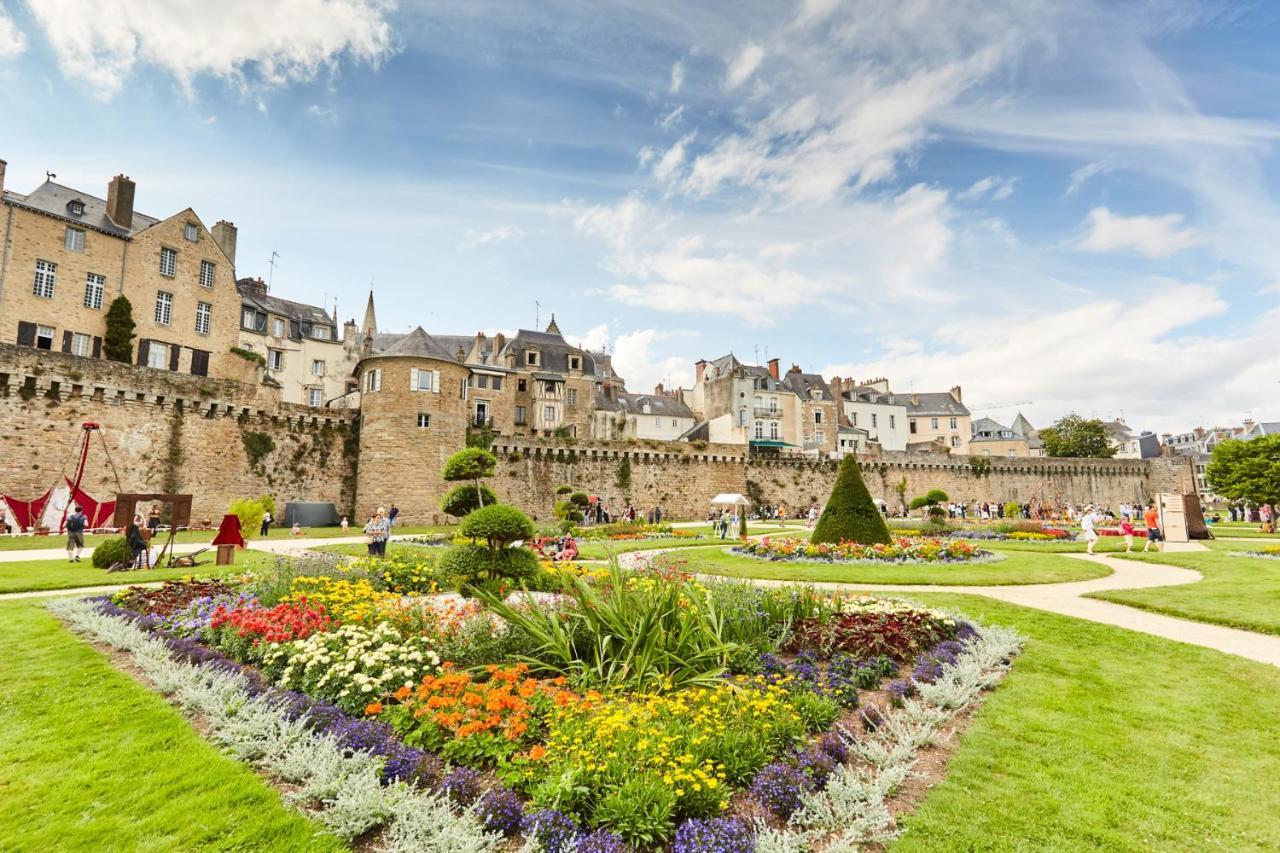 Splendide Appartement De 32M2 Au Centre De Vannes Exteriör bild
